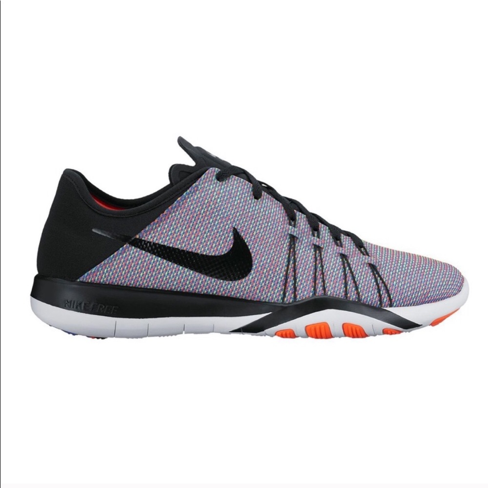 Nike Free Training Tr6 - MINIMAL wear!